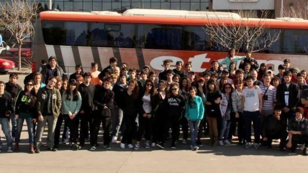 Alumnos de Chubut viajaron a Buenos Aires para participar de Tecn�polis