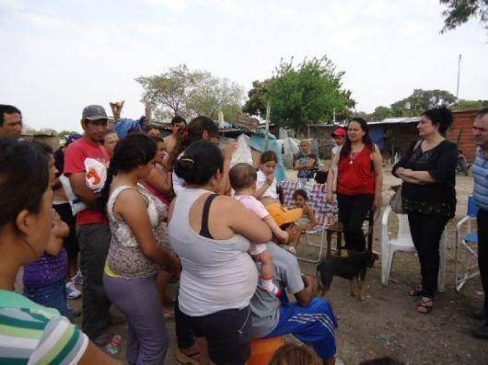 La Comisi�n Nacional de Tierras visit� los asentamientos capitalinos