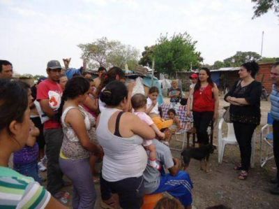 La Comisi�n Nacional de Tierras visit� los asentamientos capitalinos
