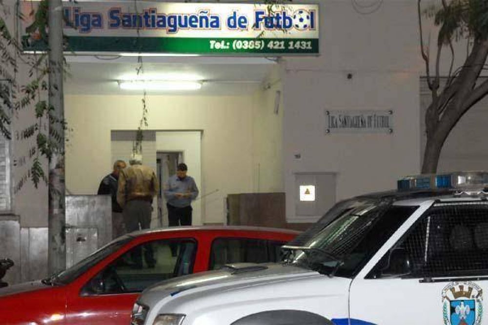 "La Liga Santiague�a deber�a estar intervenida", dijo el ex secretario