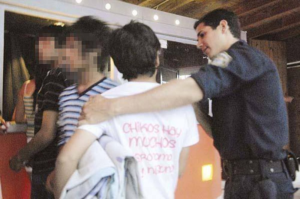 Diagraman operativos para evitar incidentes en estudiantinas