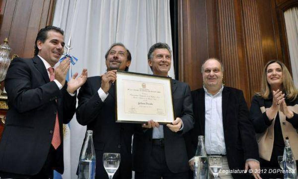 Francella, Personalidad Destacada de la Cultura
