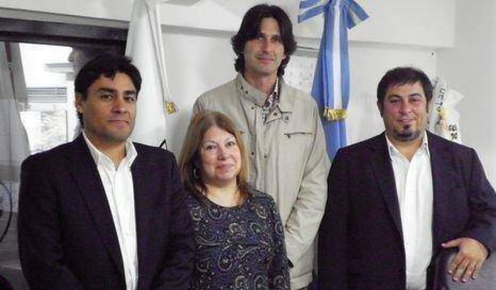 Alcalde de Vera visit� la Comuna 14