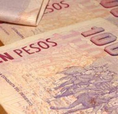 Aumentaron la quincenita y se elev� el sueldo m�nimo de bolsillo a $3.025