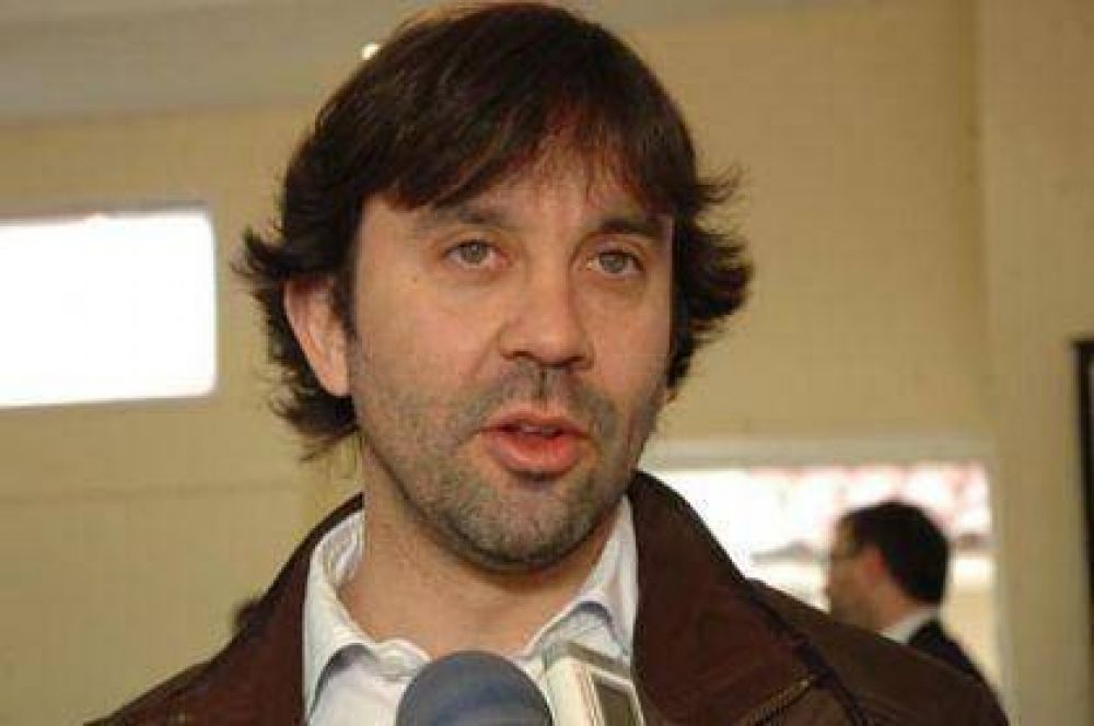 PERO S� DE VALOR POL�TICO