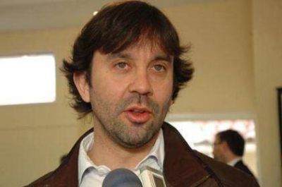 PERO S� DE VALOR POL�TICO