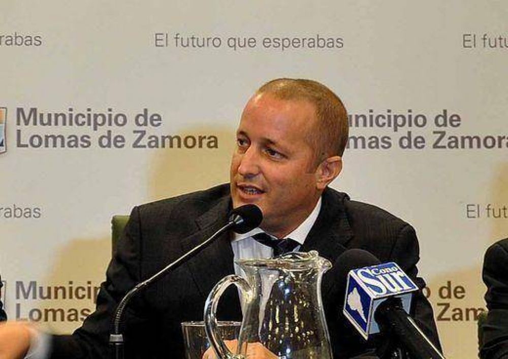 Insaurralde, sobre las polic�as comunales: �Uno debe hacerse cargo�