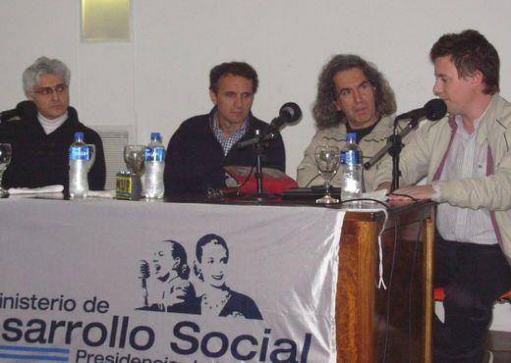 Se realiz� una jornada sobre Ley de Medios en la UNSAM