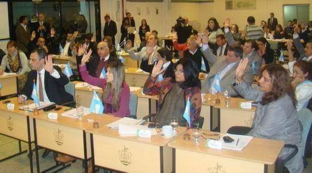 Luz verde para construir en los espacios verdes de la ciudad (el ex Batall�n 141)