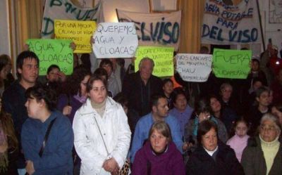 Agua y cloacas: �Vamos a volver a movilizarnos si no nos dan el servicio�, alertaron los manifestantes