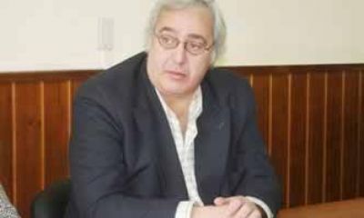 Betel�: �los muchachos se est�n peleando por plata�