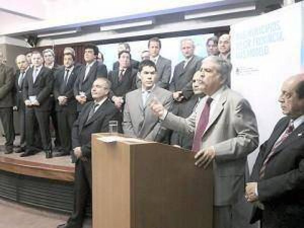 De Vido anunci� nuevas inversiones para Lomas