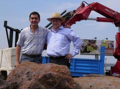 Hoy comienza el 1er Simposio de Esculturas del Mercosur en la Costanera de Posadas