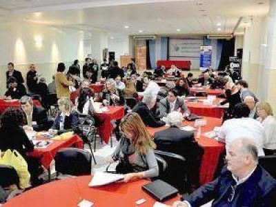 Exitosa ronda de negocios con m�s de 185 empresas