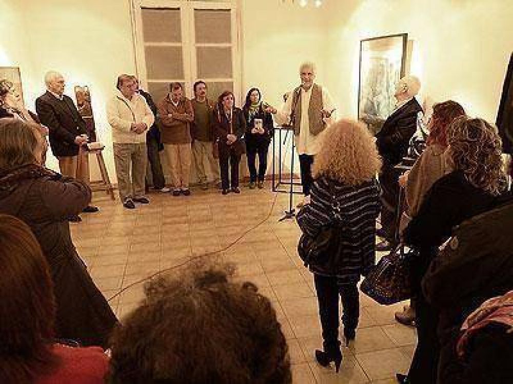 SOCIEDAD: Muestra itinerante de artes pl�sticas en Lan�s