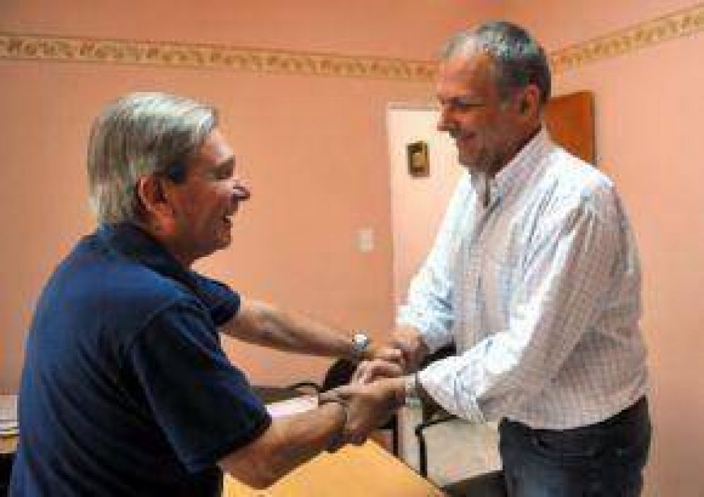 El Gobierno, Furioso Con Di Pierro