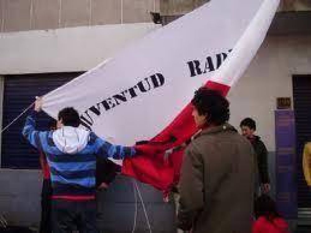 Voto a los 16: Por iniciativa de la Juventud Radical, el Concejo Deliberante convoc� a debatirlo 