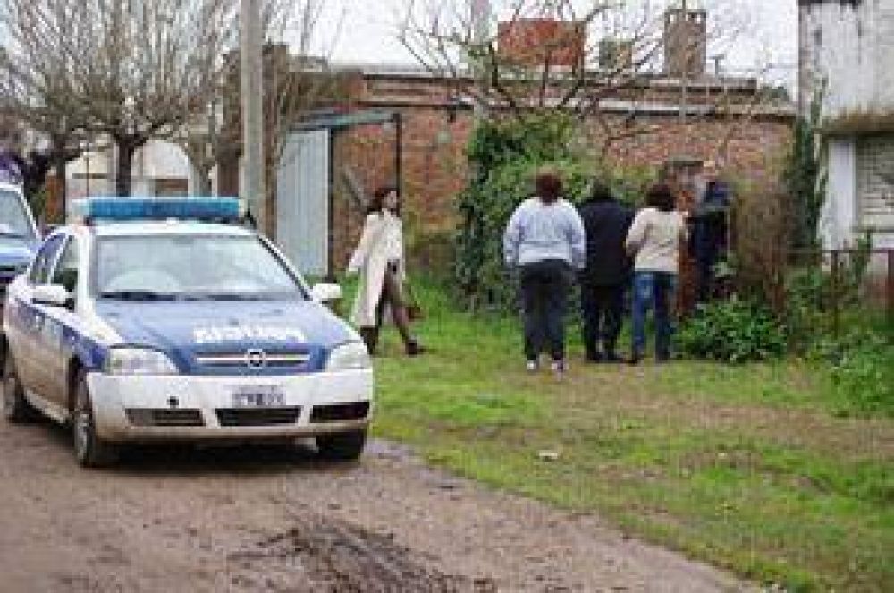Hallan ahorcado a un hombre de 30 a�os 