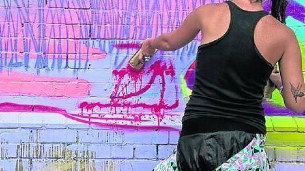 Con el grafiti, el arte urbano porte�o se muestra en Londres