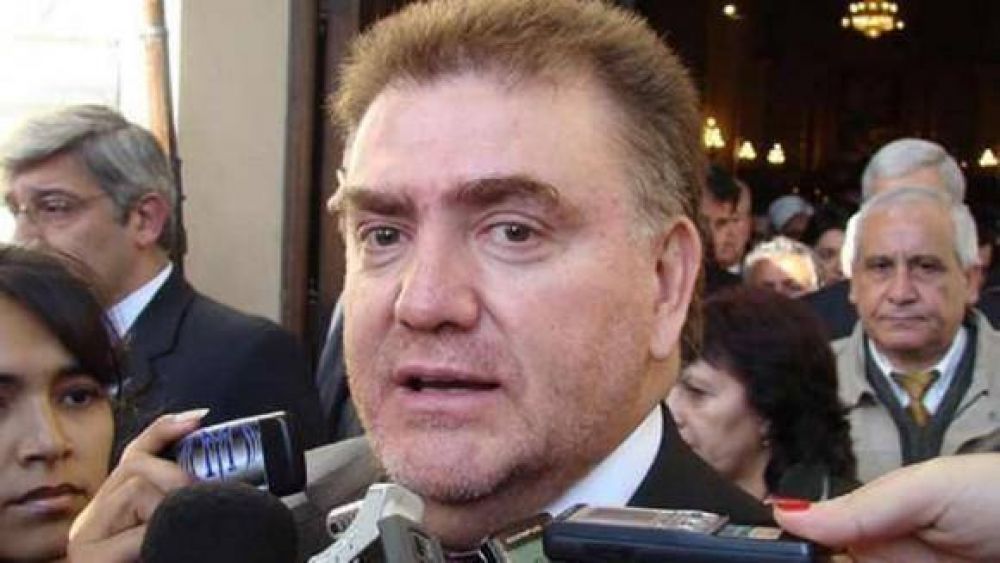 Amaya defendi� el proyecto para cambiar el nombre de la calle Rivadavia