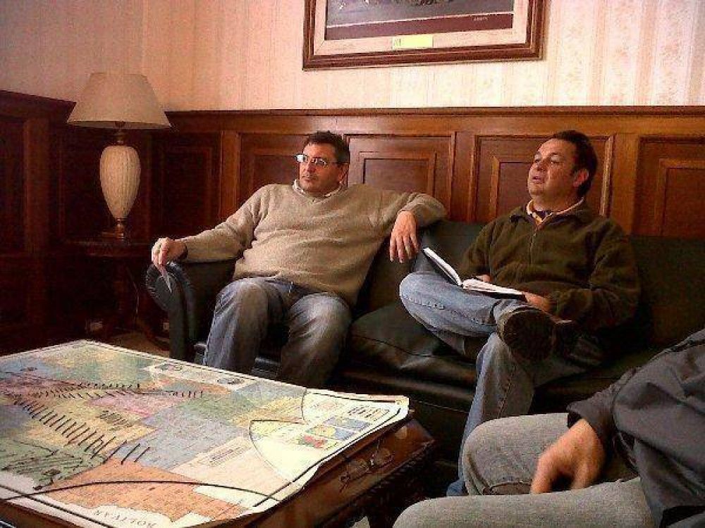 Abarca se reuni�n con el intendente de General Alvear