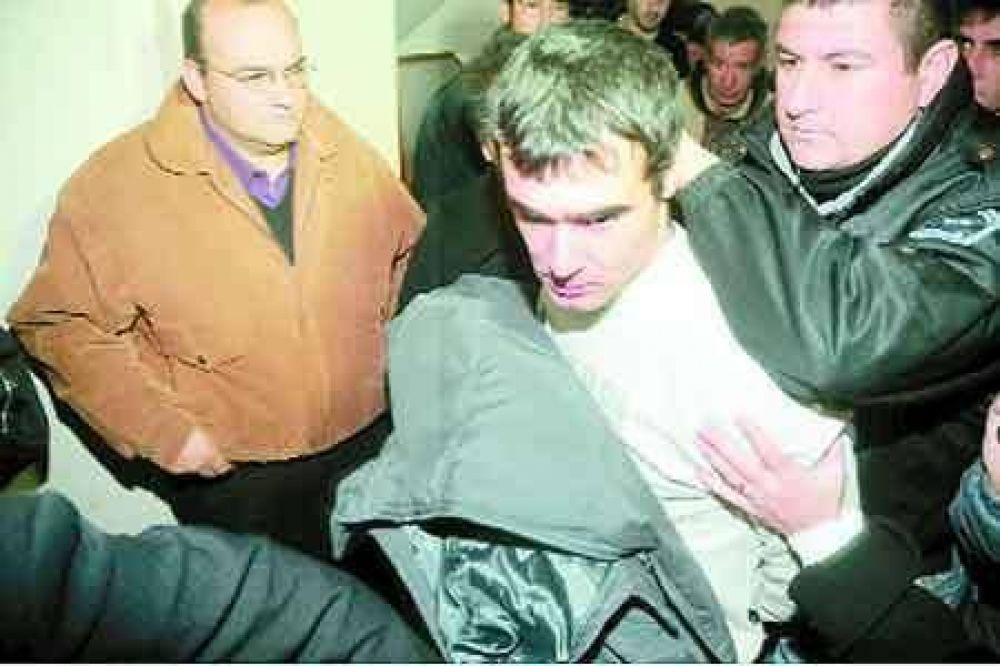 Cu�druple crimen: el "Karateca", a la U9 