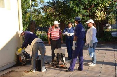 Fumigaci�n en prevenci�n del dengue en barrio Independencia