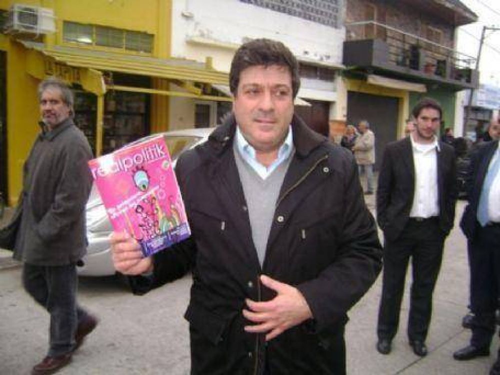 Gabriel Mariotto visit� Ensenada: �El voto a los 16 a�os es una ampliaci�n de derechos�