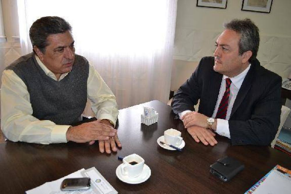 Slezack se reuni� con el ministro Breitenstein
