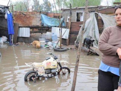 El temporal de lluvia caus� graves anegamientos en distintos barrios