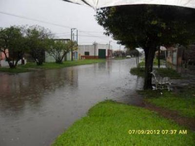 La acumulaci�n de agua se debi� a la basura
