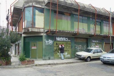 El Municipio clausur� un taller clandestino de indumentaria 	 