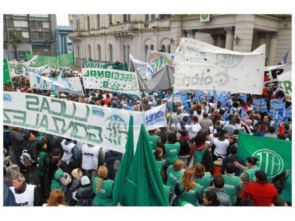 ATE responsabiliz� a CTA Paran� por "encender la chispa" de los incidentes