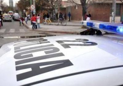 Denunci� que intentaron secuestrar a su hijo ciego a la salida de la escuela 