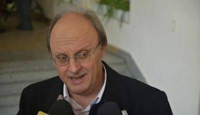 Di Pierro: Comodoro tiene que tener dos puntos m�s de regal�as