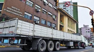 La Boca y Barracas: quejas por la invasi�n de camiones