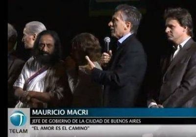 Macri inaugur� junto a Ravi Shankar la conferencia Fe Vida