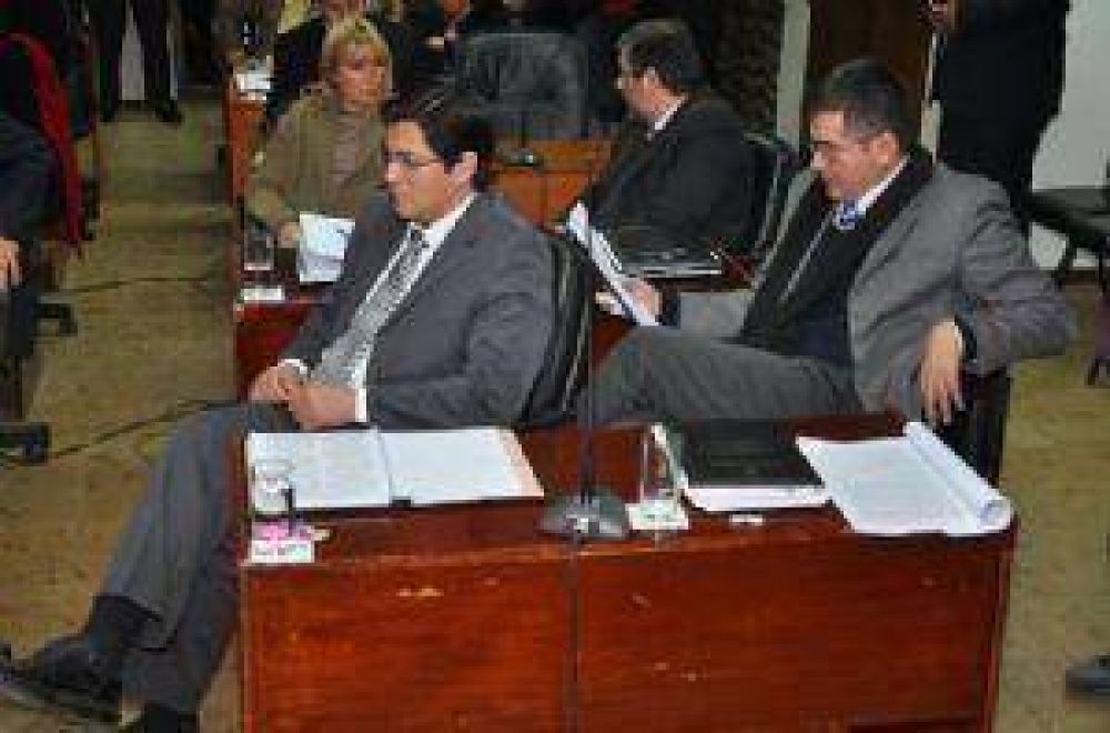 S�nchez present� observaciones a las cuentas de inversi�n 2010