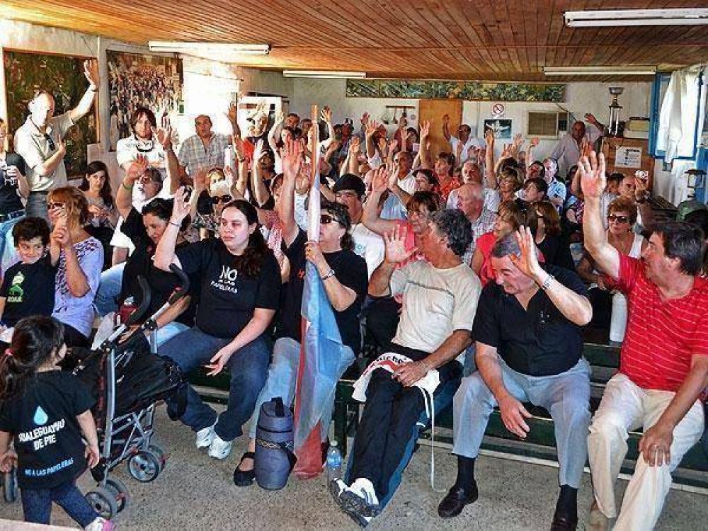 Piden al Gobierno "actuar" ante irregularidades en el control de la ex Botnia