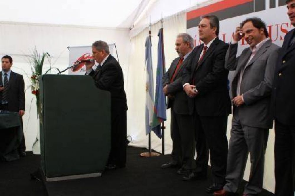 Celebraci�n del D�a de la Industria, homenajes y formalizaci�n de ampliaci�n
