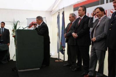 Celebraci�n del D�a de la Industria, homenajes y formalizaci�n de ampliaci�n