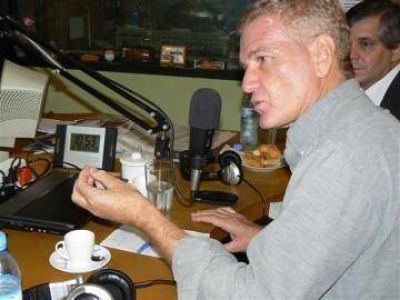 De Narv�ez pas� por San Pedro
