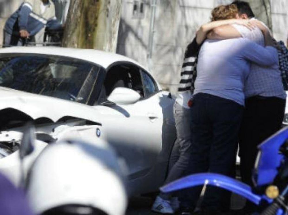 Alevoso asesinato en 27 de Febrero y Entre R�os: desde una moto balean al conductor de un BMW