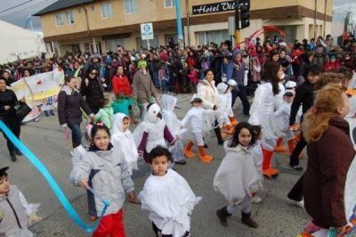 Se prepara el gran Desfile de Primavera que se har� el 23 de septiembre