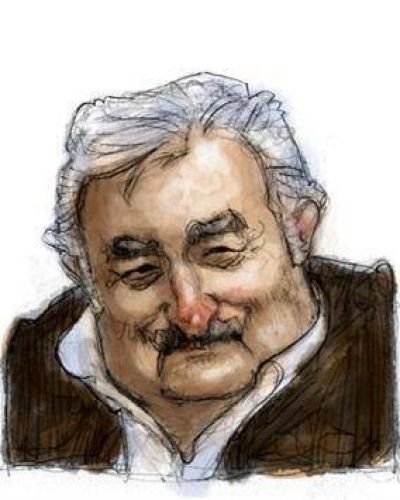 Mujica llega a la mitad de su mandato desgastado y con varios frentes abiertos