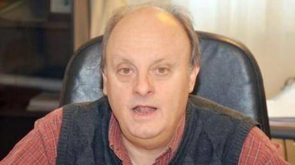 N�stor Di Pierro: "Hay que hablar de 3.500 millones en infraestructura"