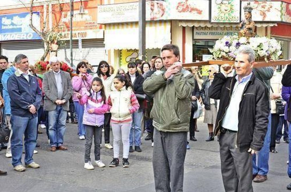 San Fernando: Fiestas Patronales de Nuestra Se�ora de Ar�nzazu