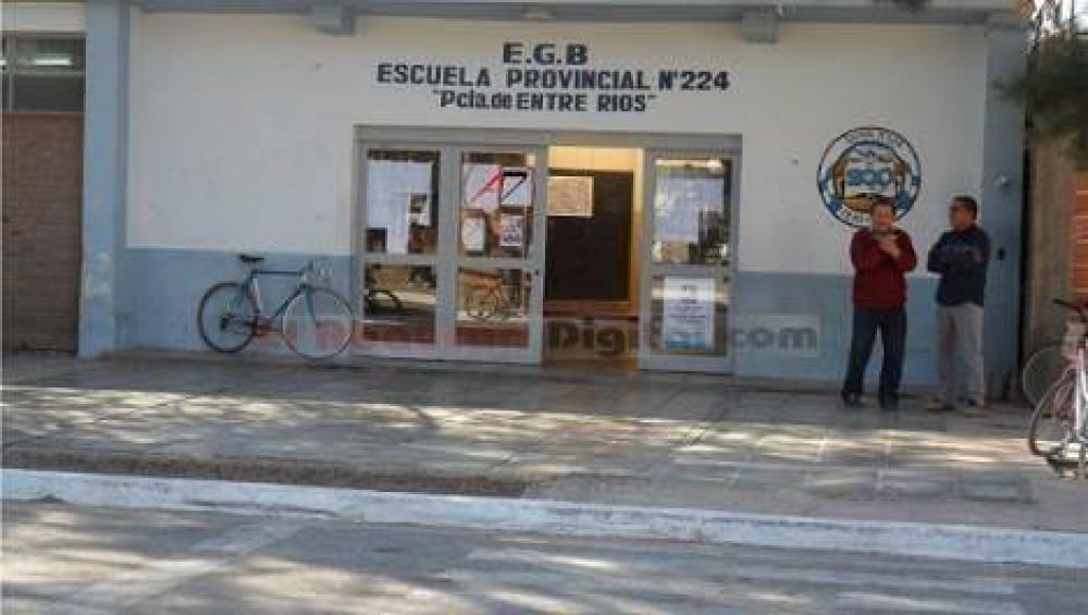 Fiambal�: una madre ingres� a la escuela, agredi� a un ni�o y amenaz� a otros