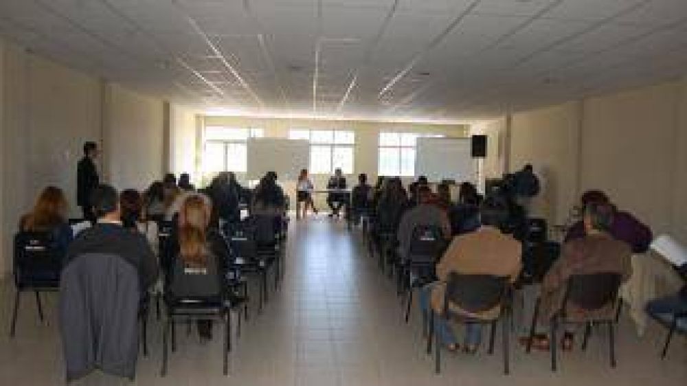 El IFGP lanz� el 1er encuentro del modulo de introducci�n a la actividad financiera estatal