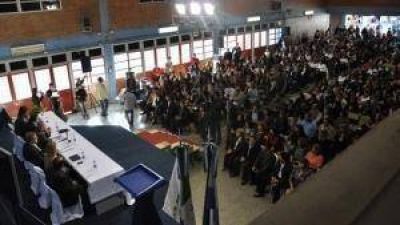 Este lunes se realiza el Congreso Pedag�gico Provincial, presidido por Capitanich y Romero
